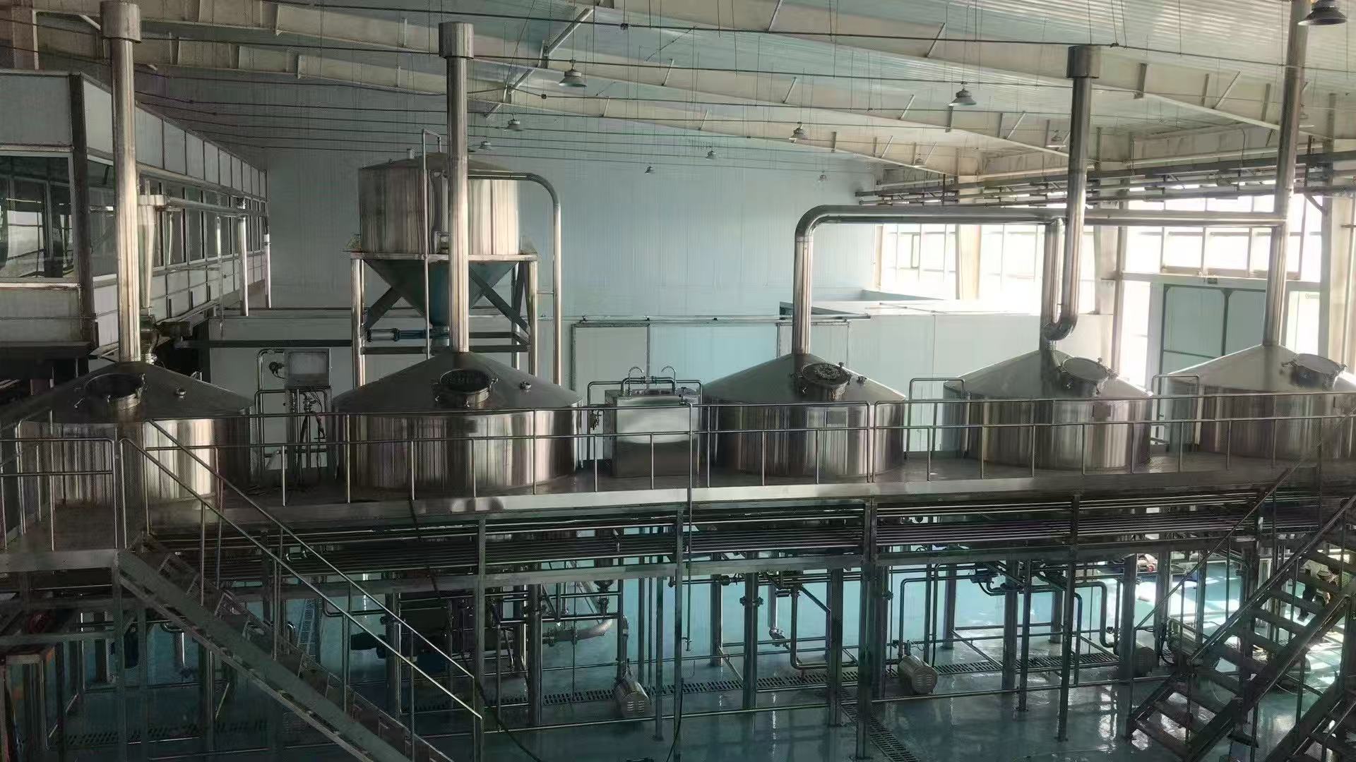 濠江精酿啤酒设备厂—精酿啤酒设备主要生产工艺与核心技术